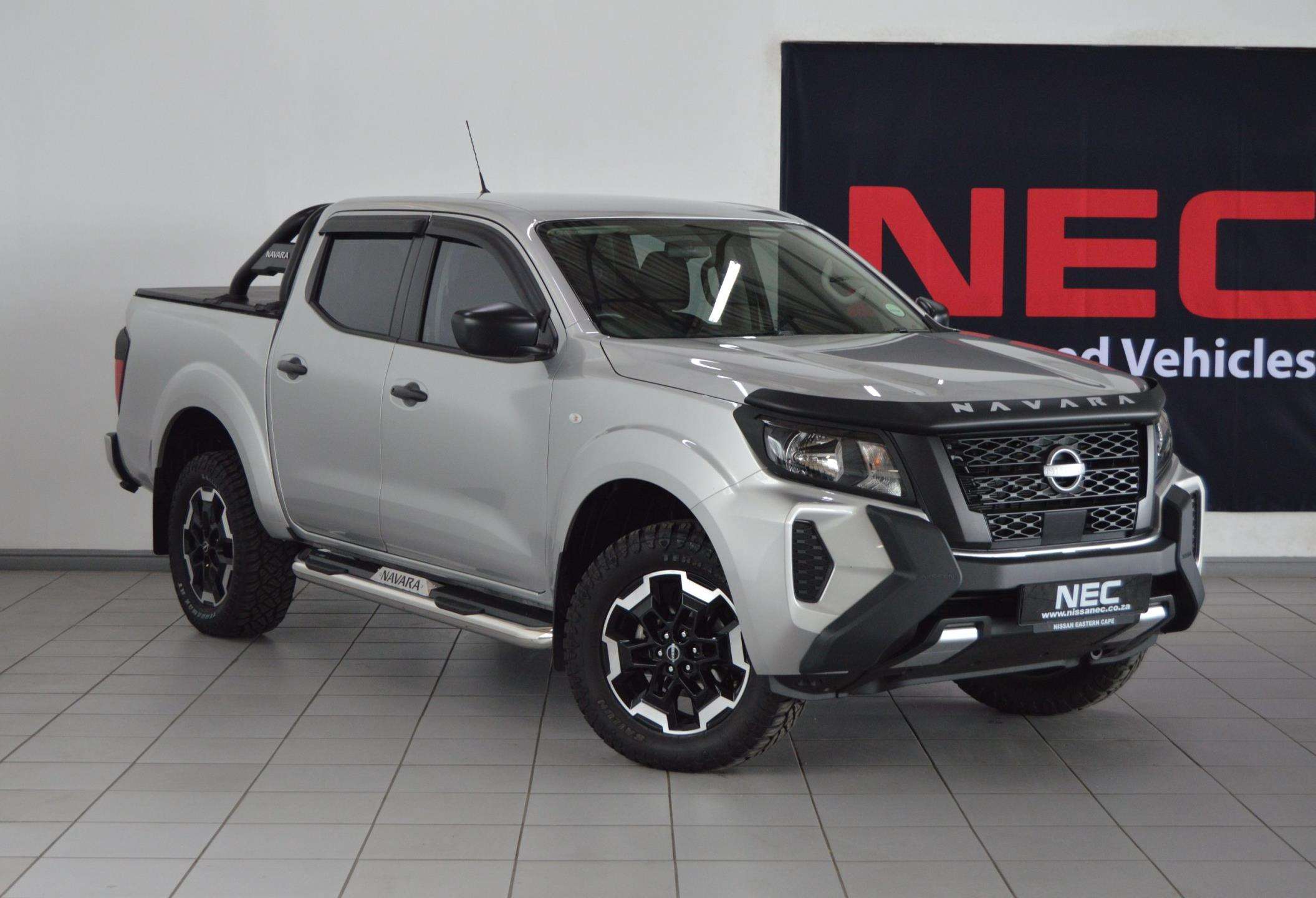 Nissan Navara 2.5D SE MT 2WD Double Cab for Sale in South Africa