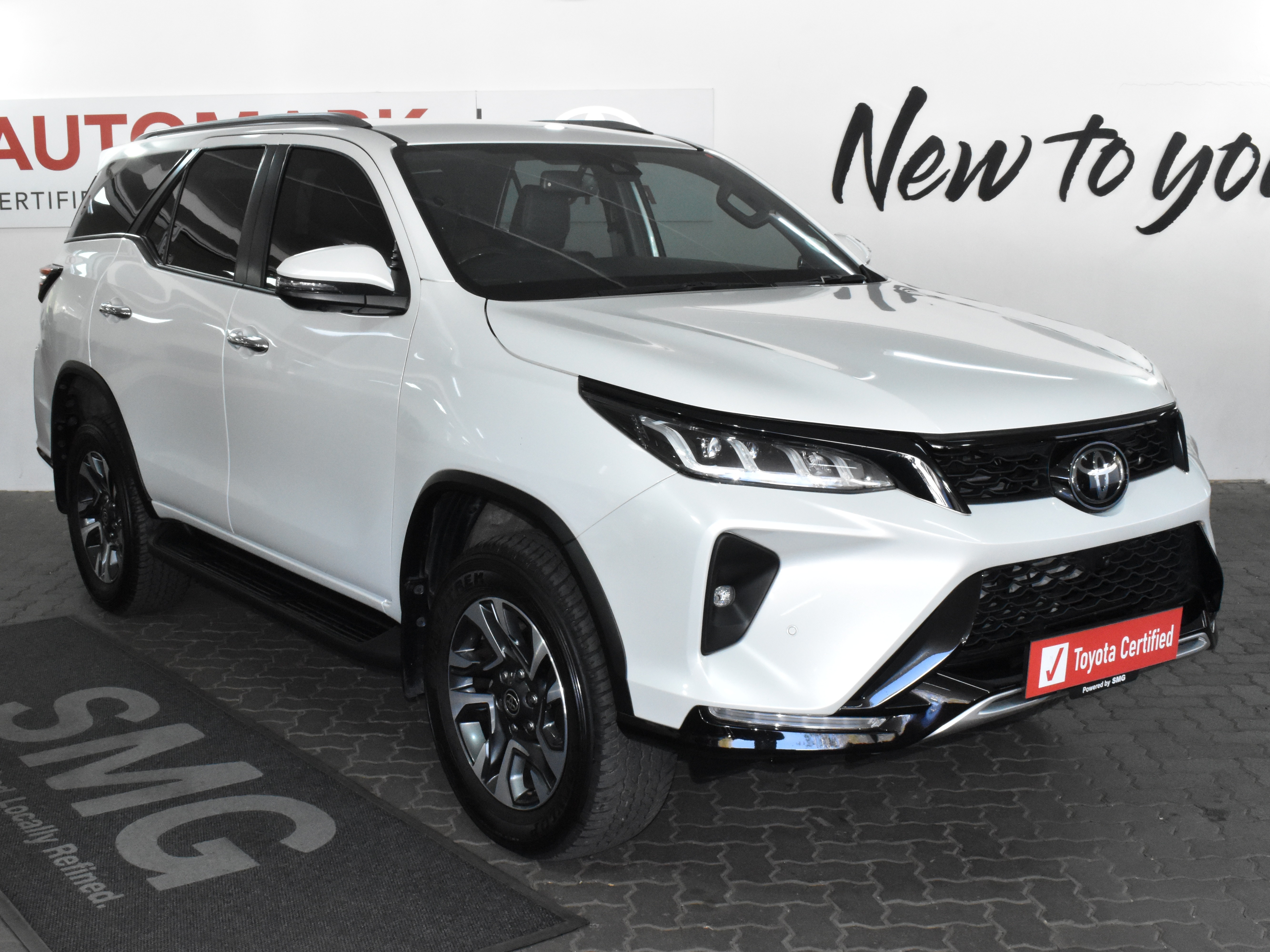 Toyota Fortuner VI 2.8GD-6 VX Auto 