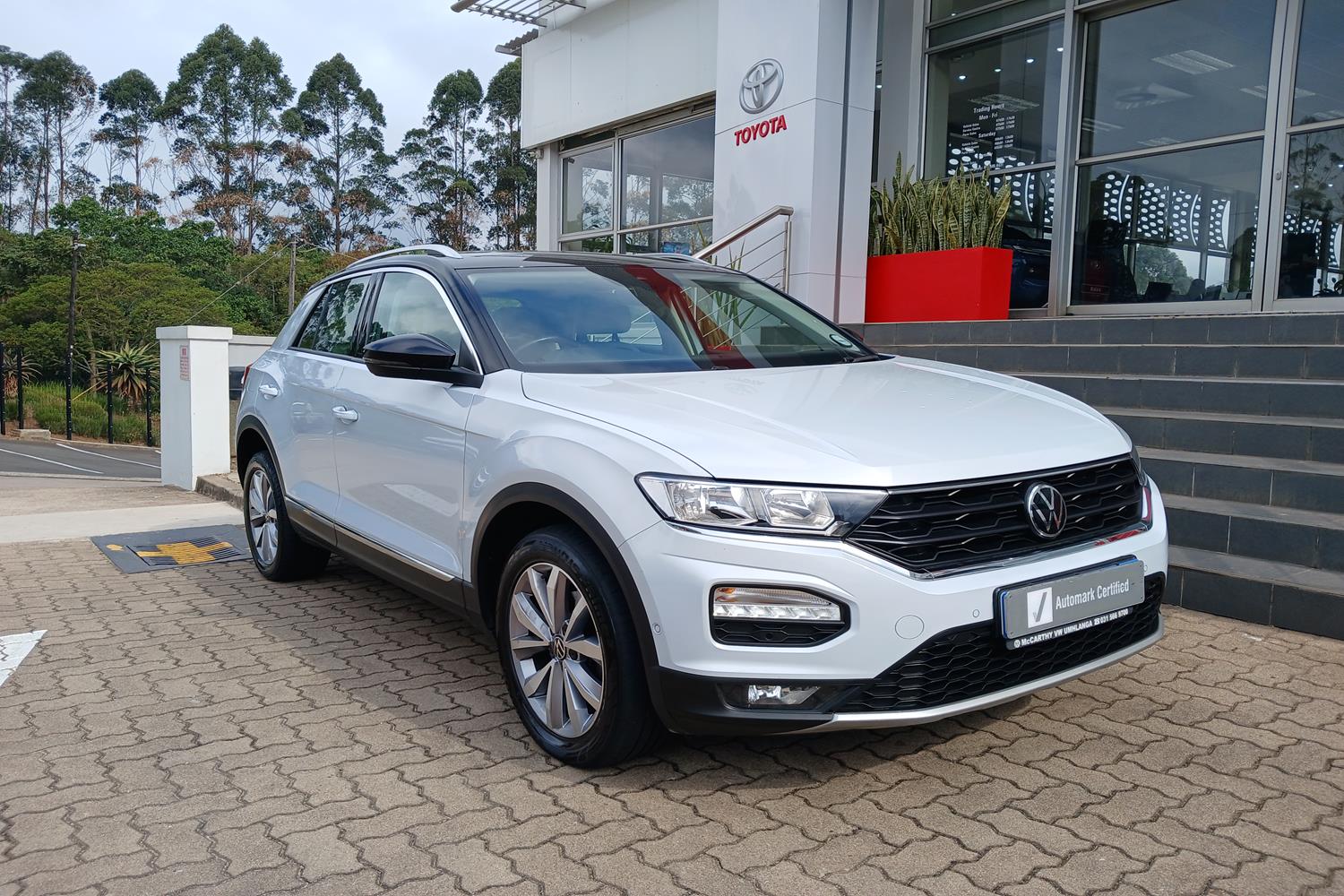 Volkswagen (VW) T-Roc 1.4 TSi Design Tiptronic