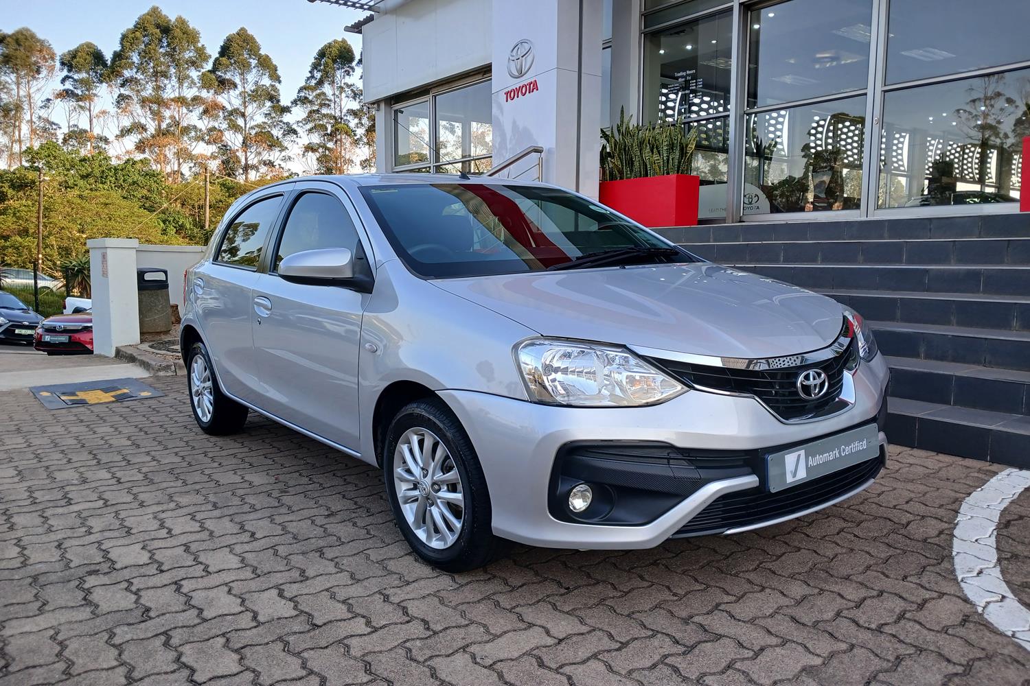 Toyota Etios 1.5 Xs/Sprint 5 Door