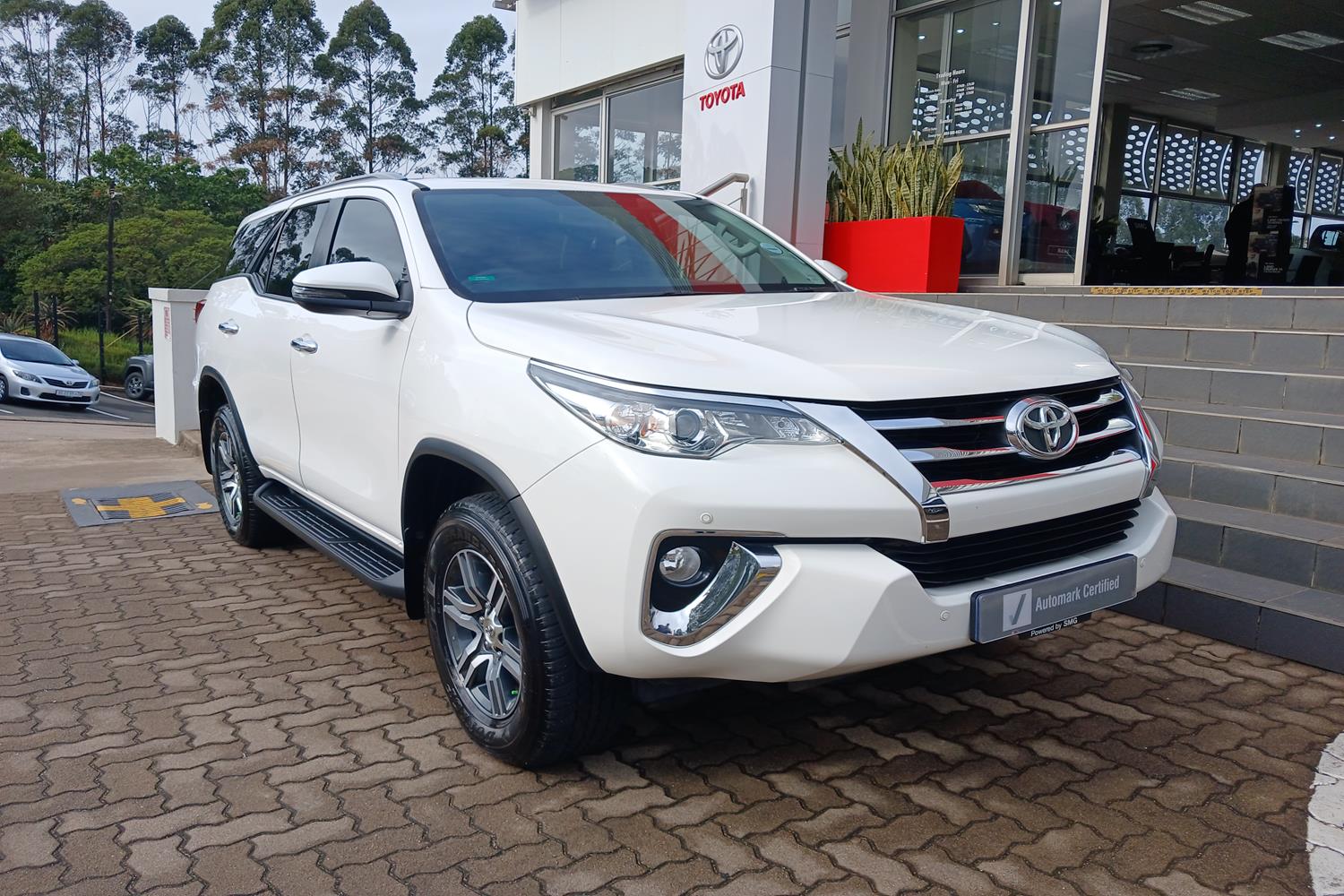 Toyota Fortuner IV 2.4 GD-6 Raised Body Auto