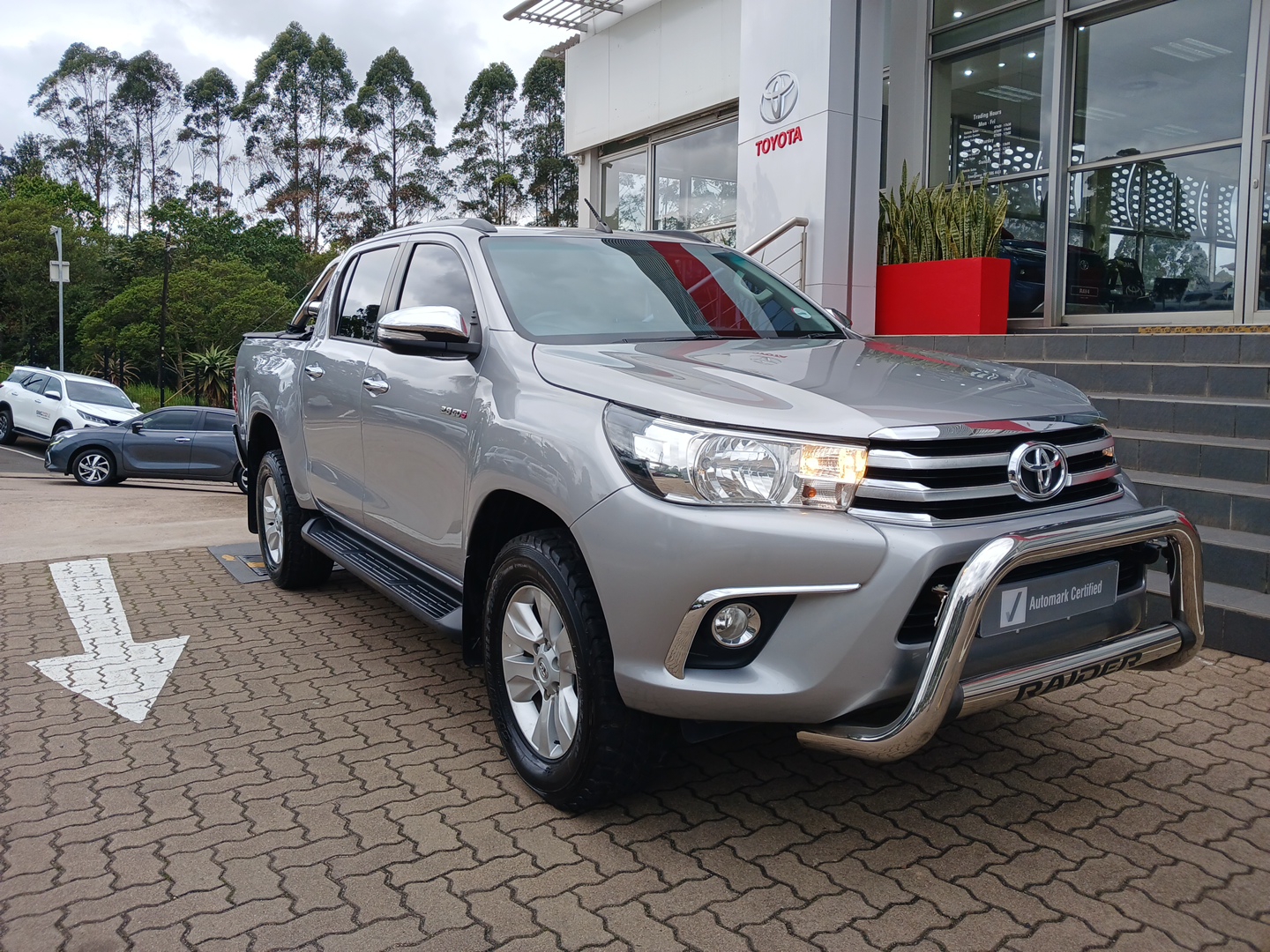 Toyota Hilux 2.8 GD-6 Raider Double Cab 4x4 