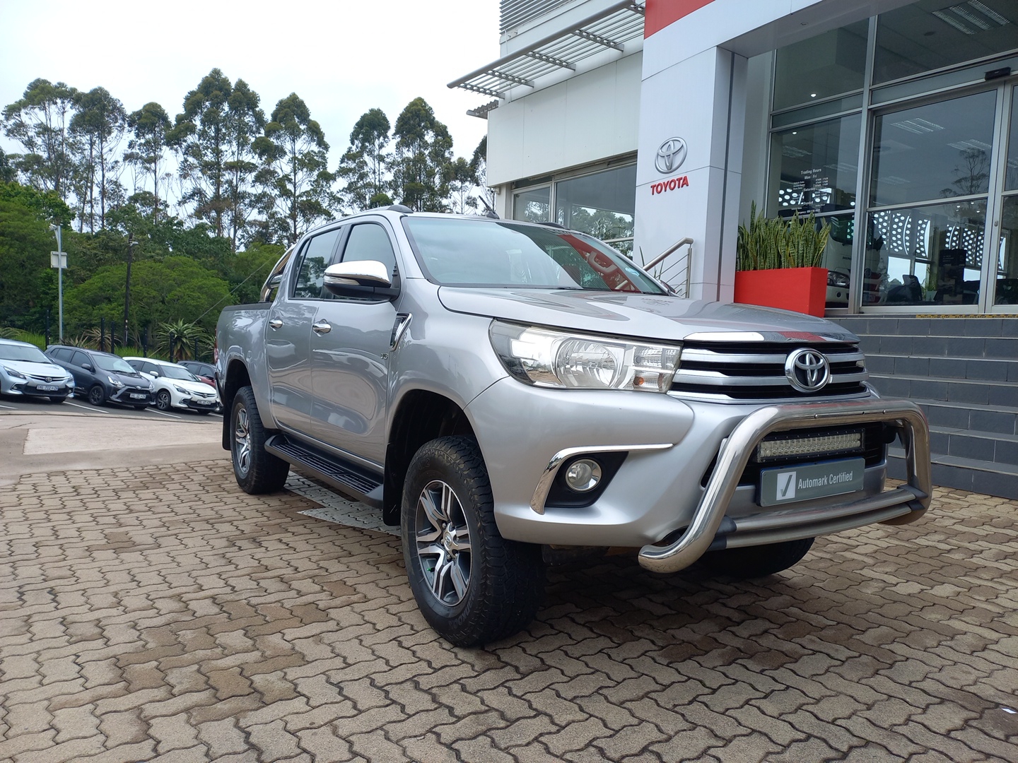 Toyota Hilux ( III) 4.0 V6 Raider 4x4 Double Cab Auto